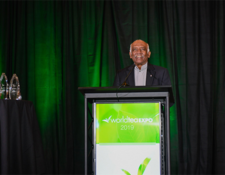 Manik Jayakumar acknowledging his Lifetime Achievement award at the World Tea Expo 2019 Las Vegas