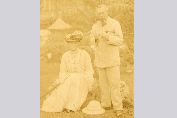 Henry and his wife, Bettina,Ceylon, 1902