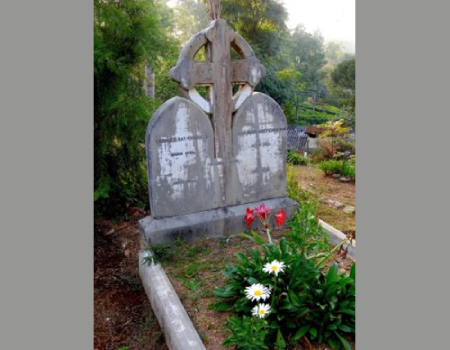 Gravestones of Charles and Julia Margaret Cameron at St. Mary's, Bogawantalawa