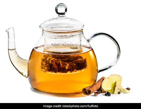 Drinking black tea can be beneficial for boosting your immunity Photo Credit: iStock