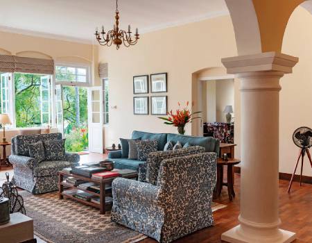 With the Ceylon Tea Trails, enjoy unrivalled comfort at the century-old Castlereagh Bungalow.