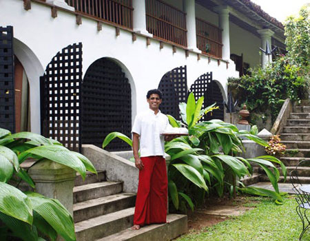 The Kandy House Black Raja Suite exterior